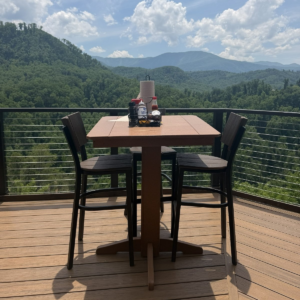 Outdoor dining table overlooking the Smoky Mountains at Anakeesta